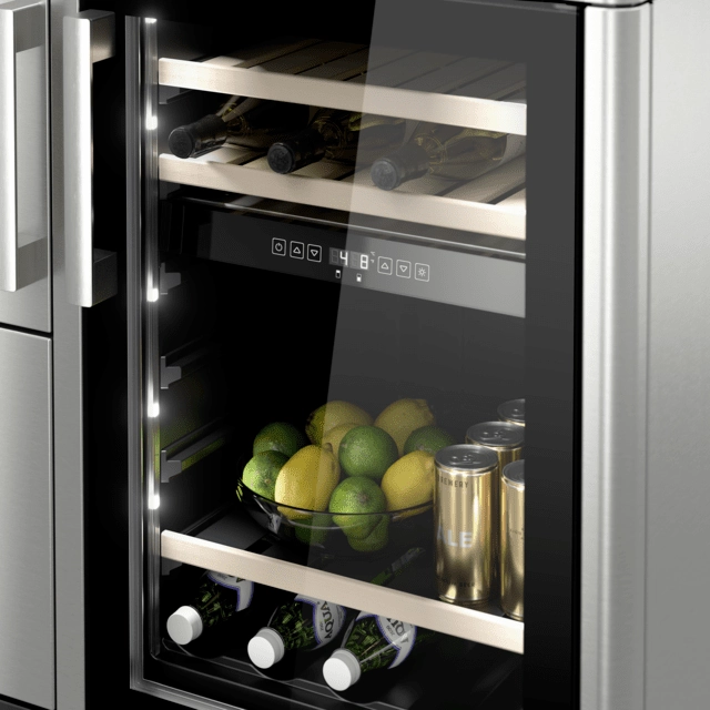Dometic 39 Bottles Outdoor Dual Zone Beverage Center MoBar 550S