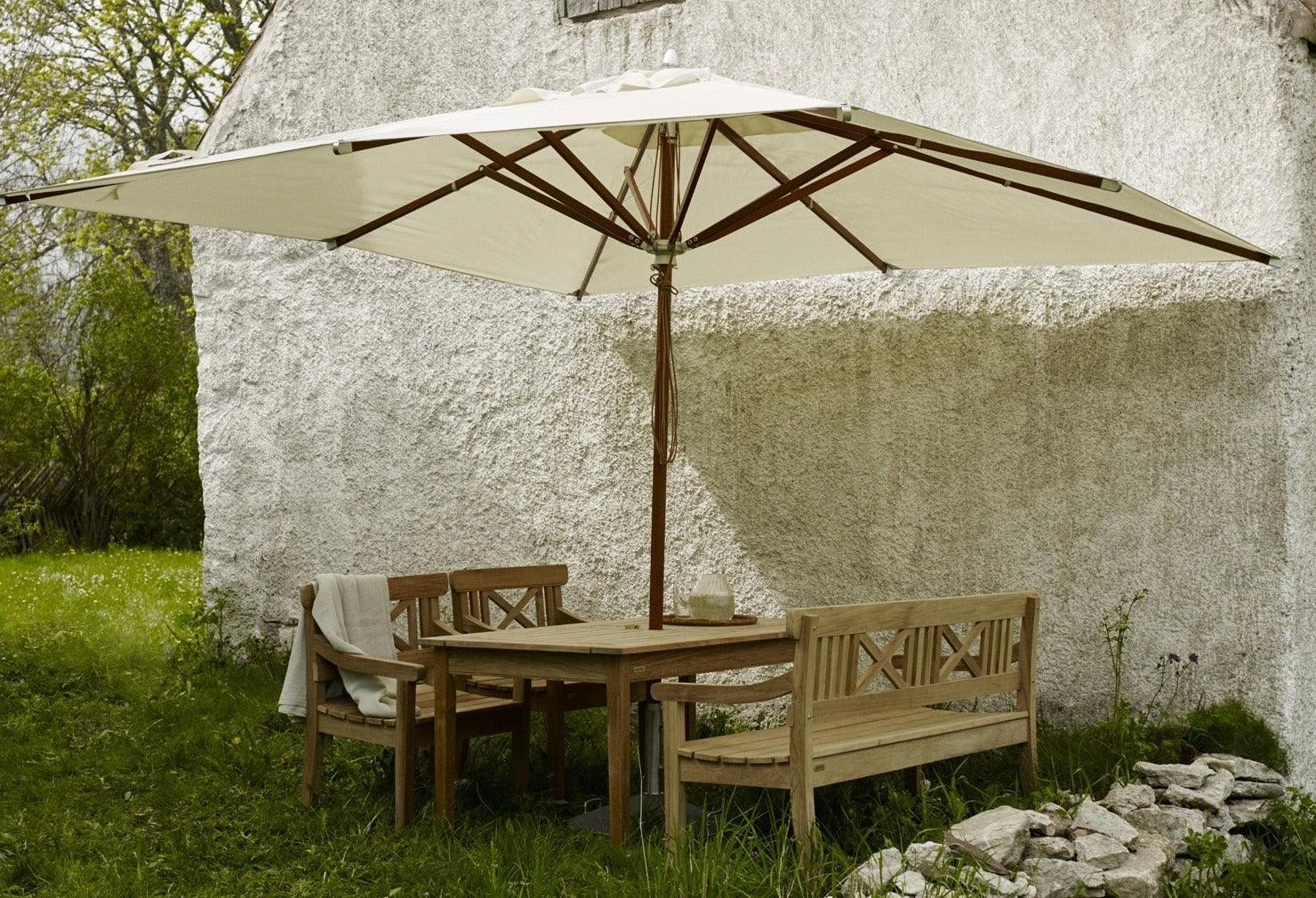 Drachmann Outdoor Table