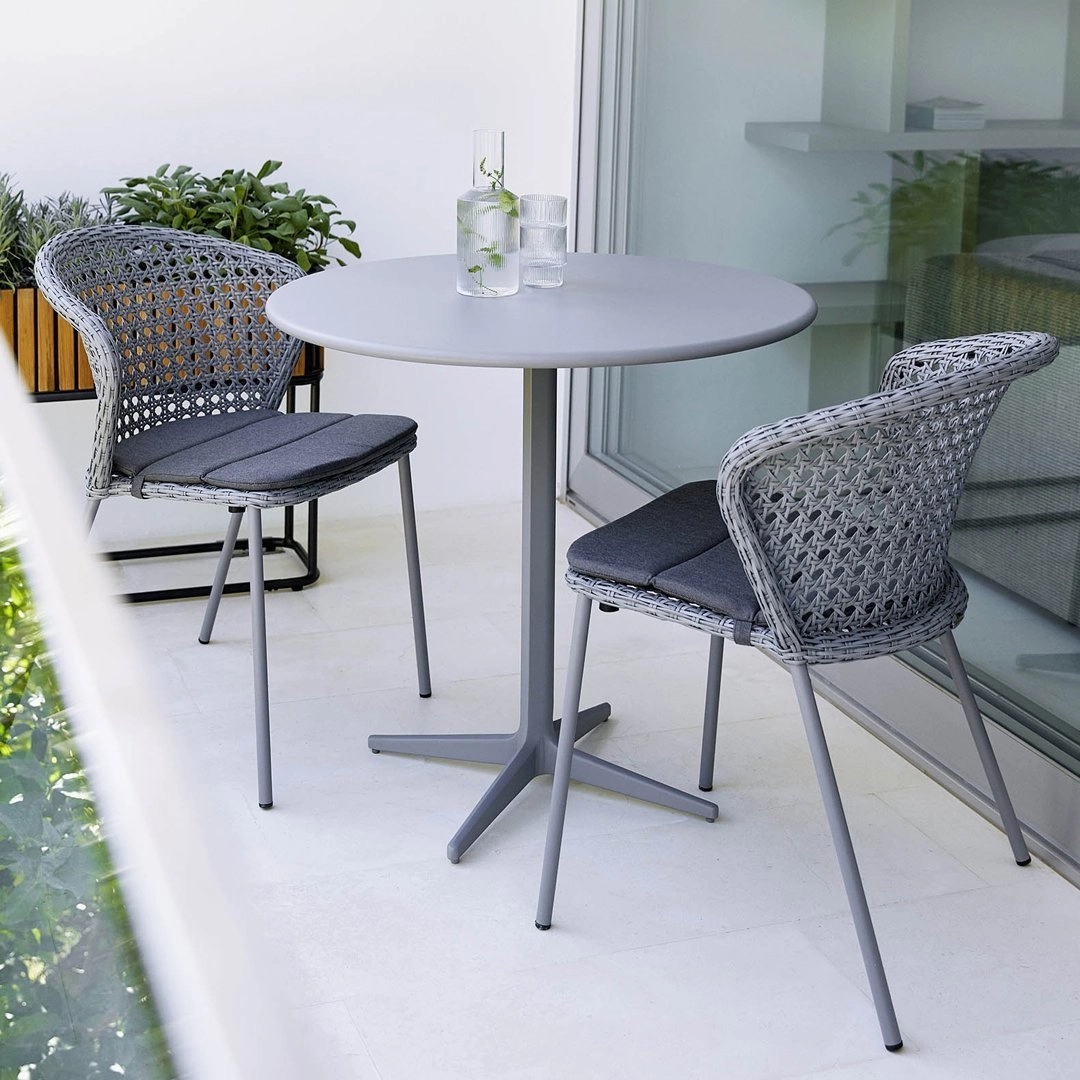 Drop Outdoor Cafe Table Round