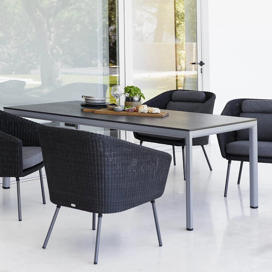 Drop Outdoor Dining Table