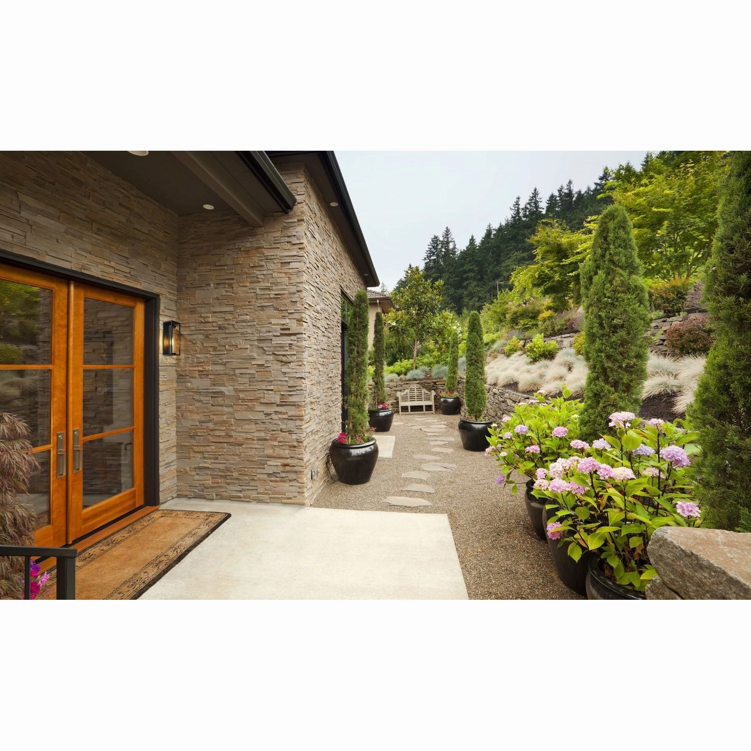 Dunbroch Outdoor Wall Light