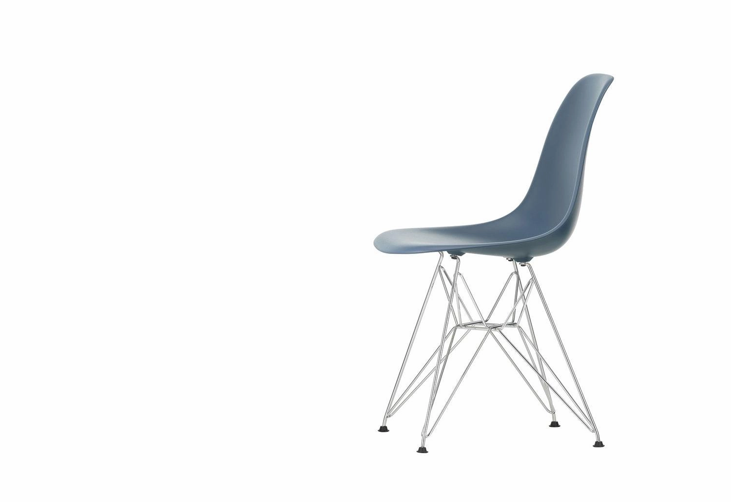 Eames RE DSR Side Chair