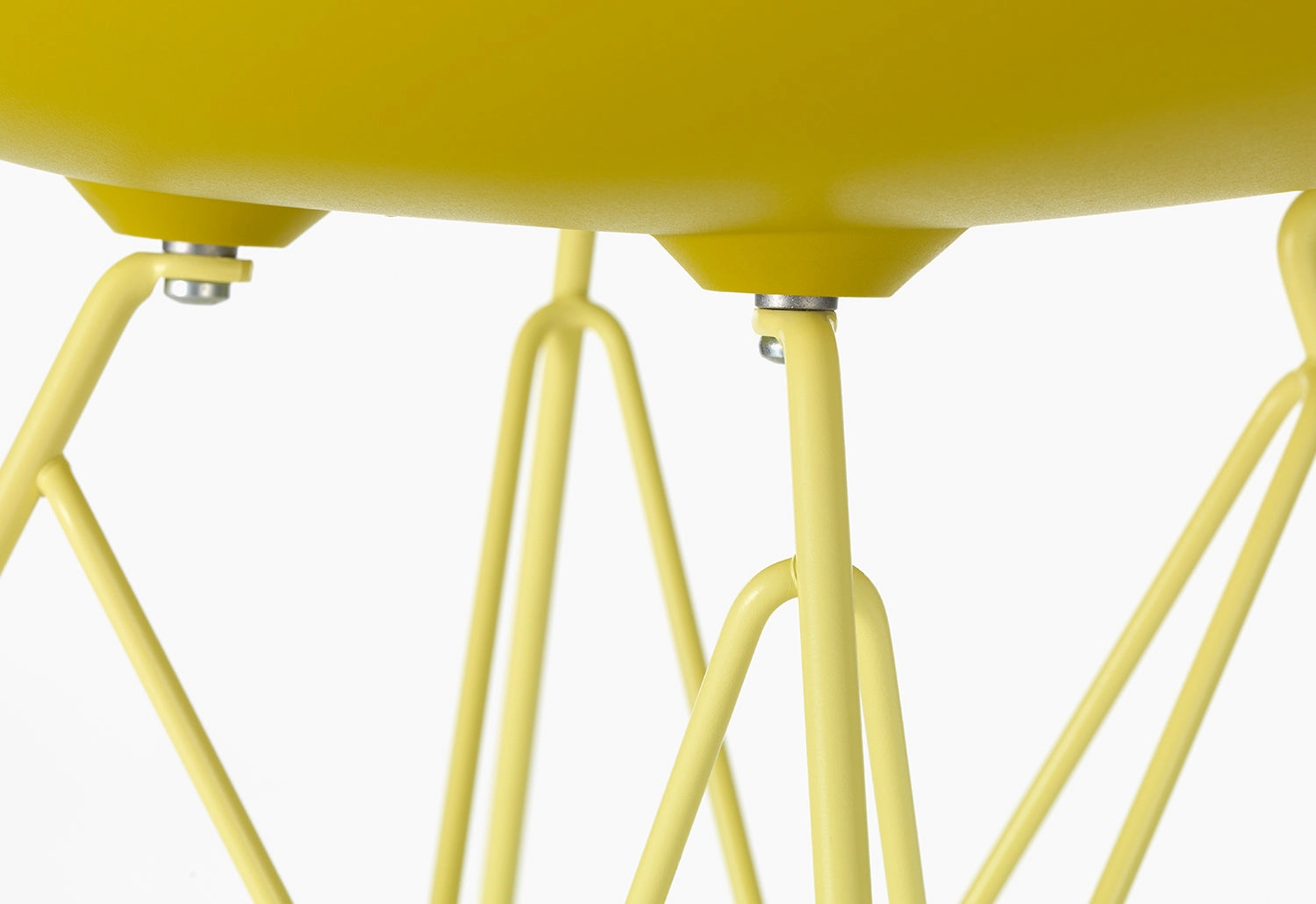 Eames RE DSR Side Chair