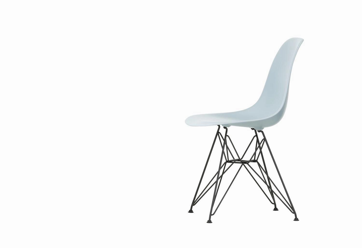 Eames RE DSR Side Chair
