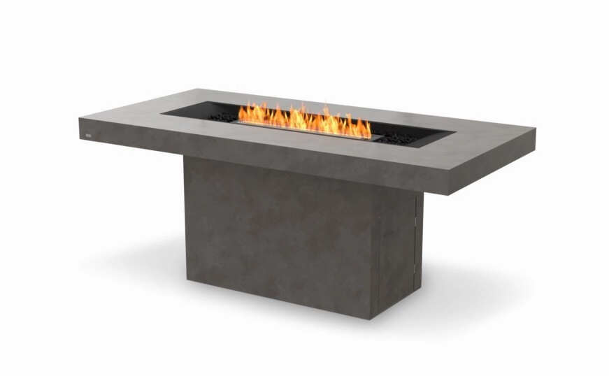 Ecosmart Fire Gin 90 (Bar) Fire Pit Table - Natural Finish / Black Burner - ESF.O.GIN.90.B.NA.Boutdoor fire table set with chairs