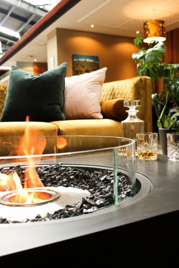Ecosmart Fire Martini 50 Fire Pit Table - Graphite Finish / Black Burner - ESF.O.MTI.50.GH.B