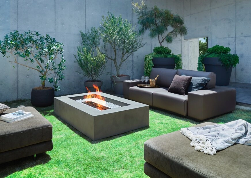 Ecosmart Fire Wharf 65 Fire Pit Table - Bone Finish / Black Burner - ESF.O.WHF.65.BO.B