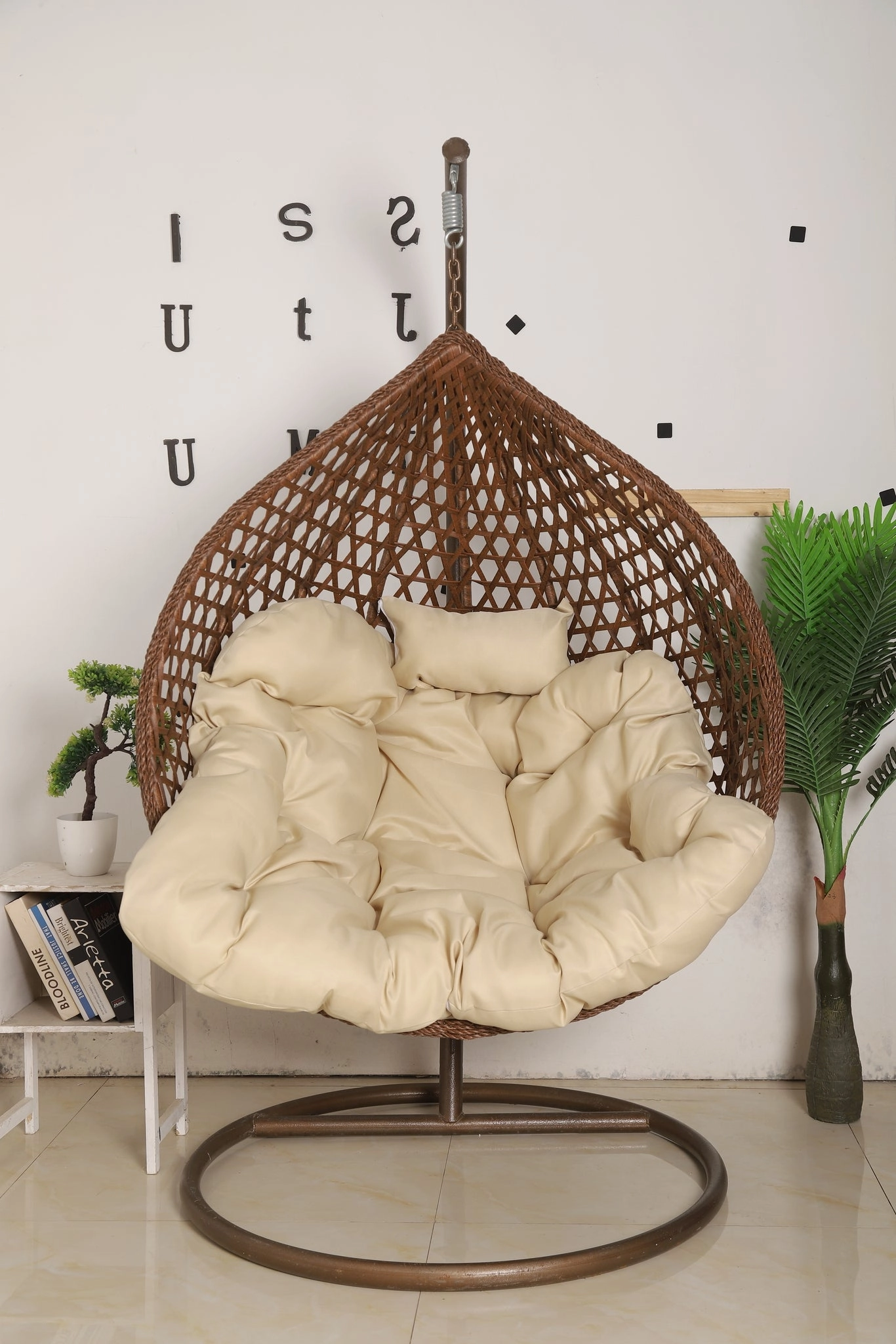 Egg Chair Hanging LUXURY model - Brown Basket