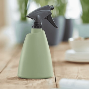 Elho Brussels Sprayer 0.9l - Sorbet Green premium quality garden tool set with case