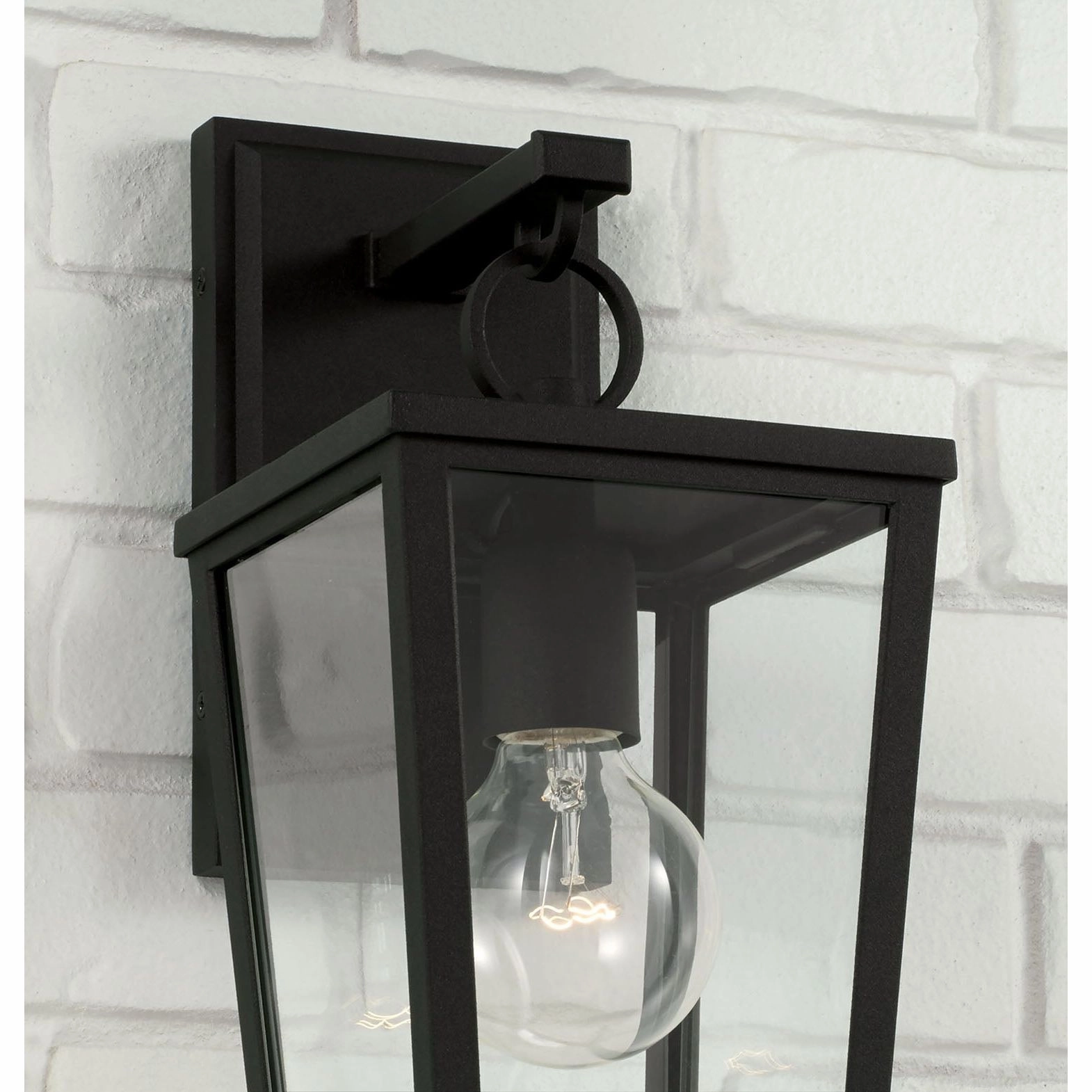 Elliott 1-Light Outdoor Wall Lantern