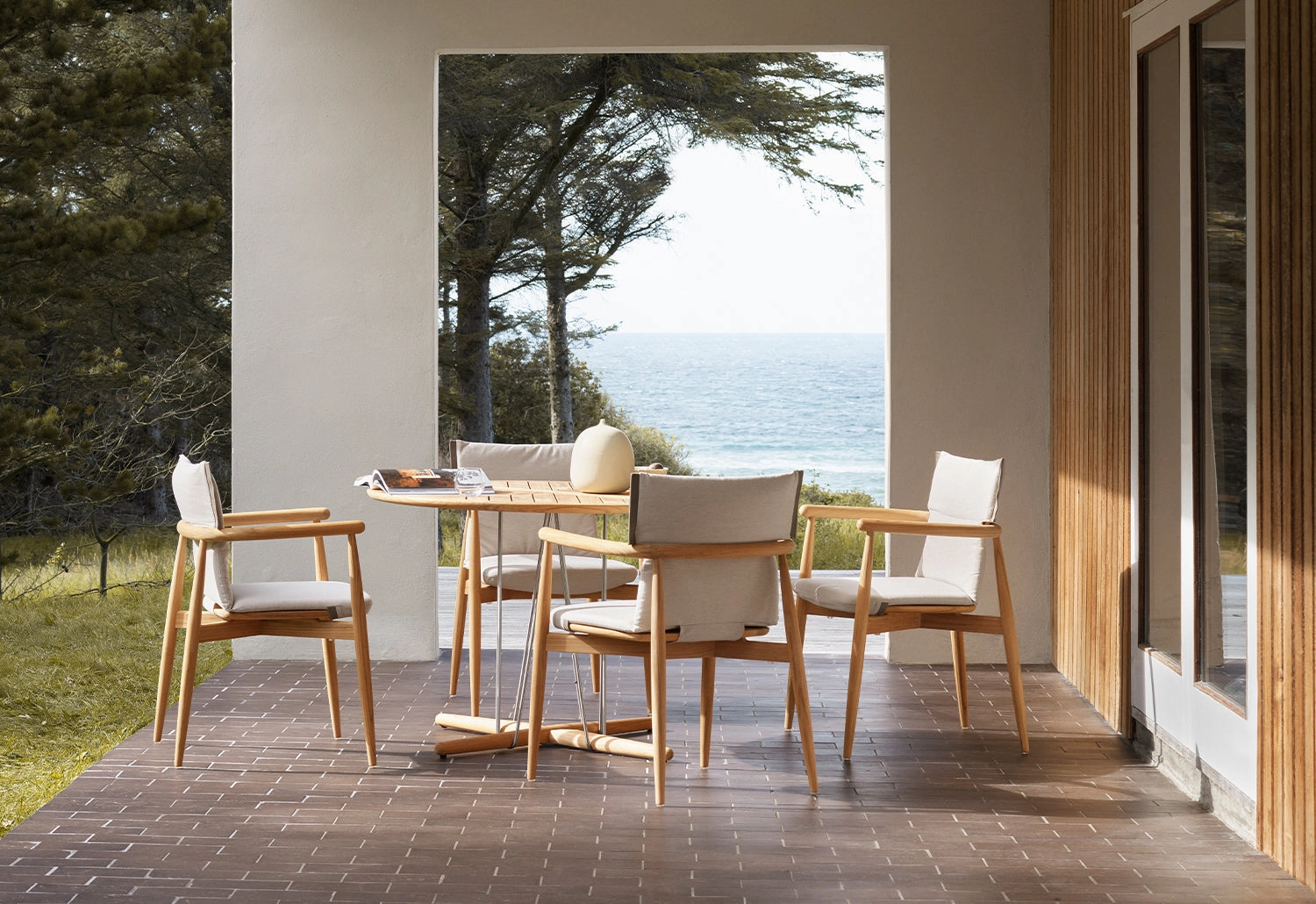 Embrace Outdoor Armchair