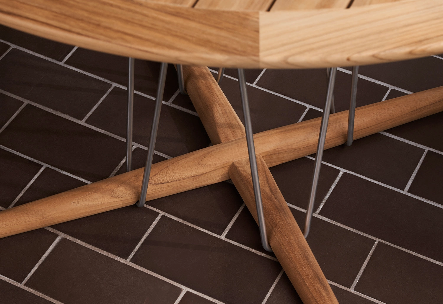 Embrace Outdoor Table
