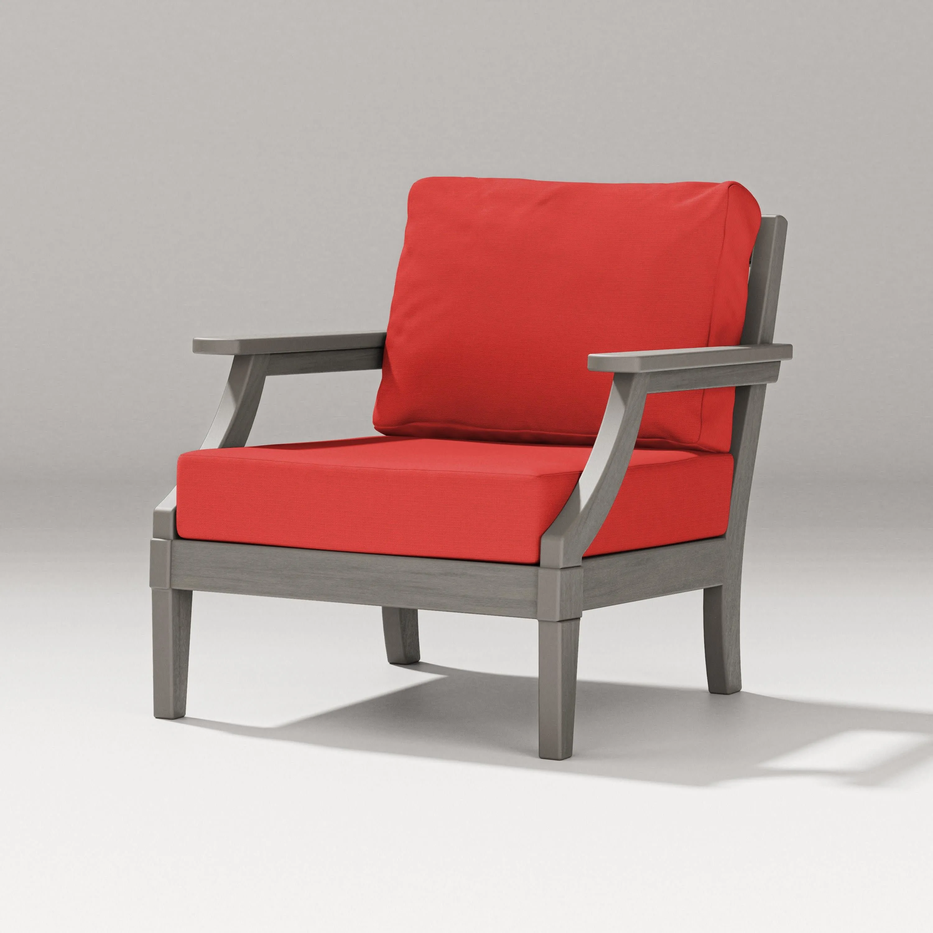 Estate Lounge Chair