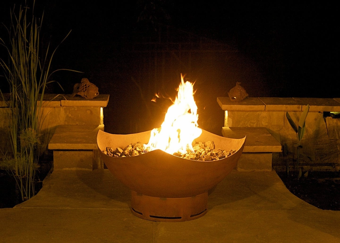 Fire Pit Art Manta Ray 36-inch Gas Fire Pit - MR
