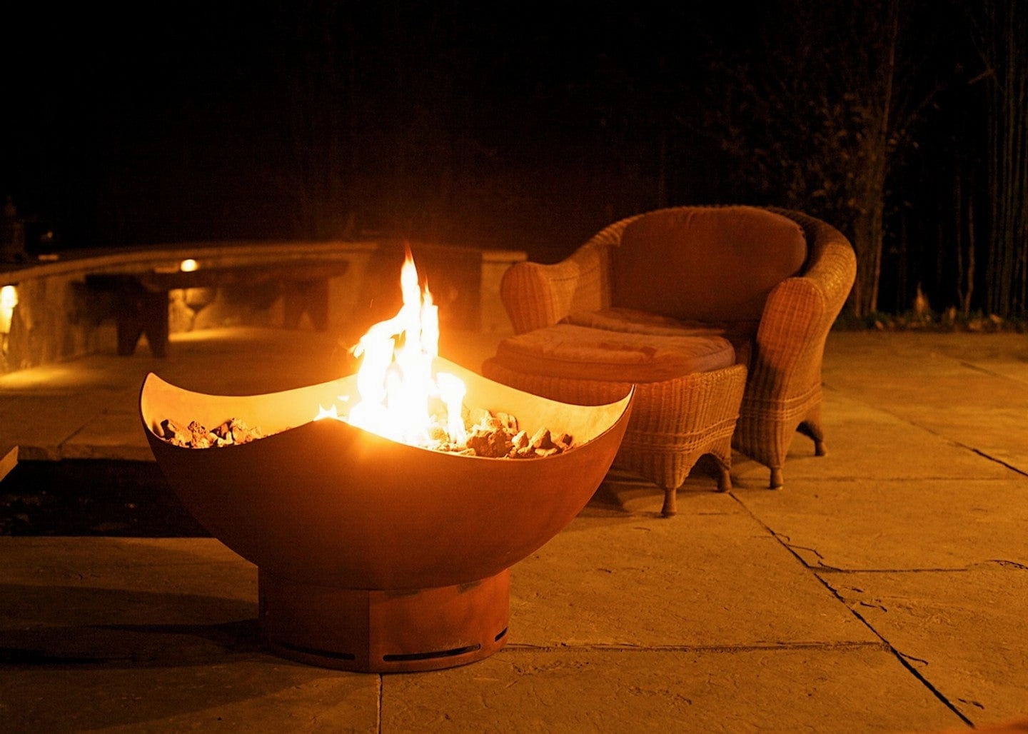 Fire Pit Art Manta Ray 36-inch Gas Fire Pit - MR