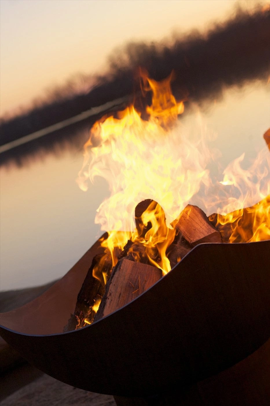 Fire Pit Art Manta Ray 36-inch Gas Fire Pit - MR