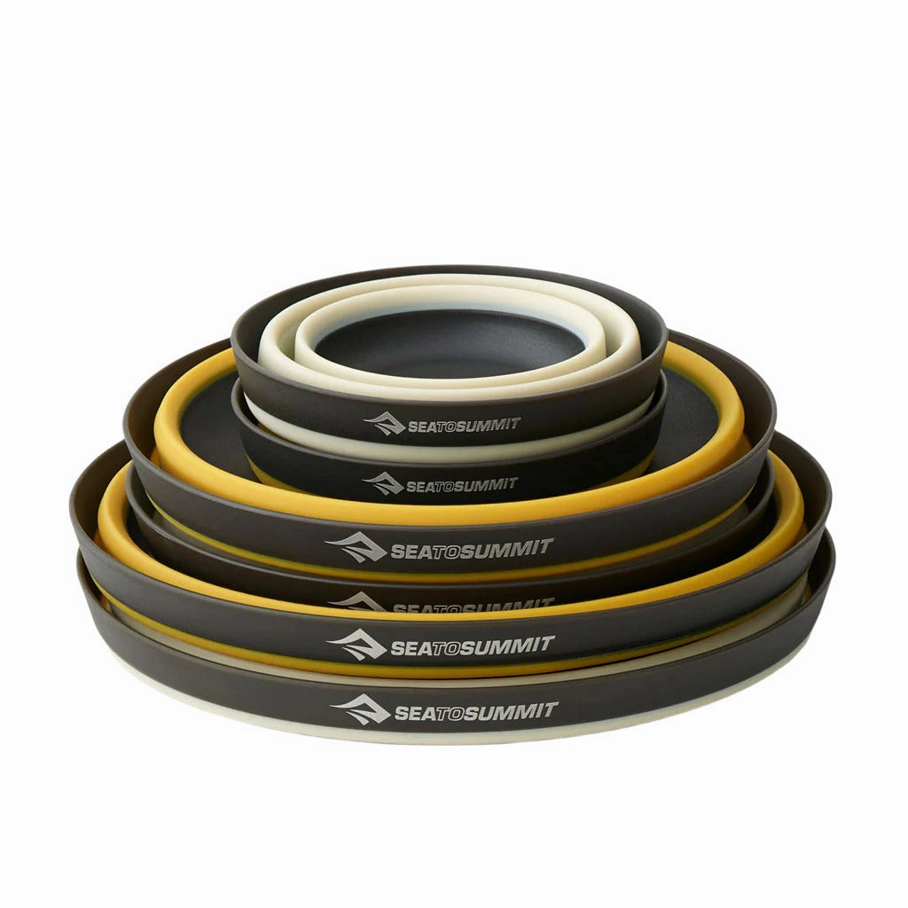 Frontier UL Collapsible Dinnerware Set