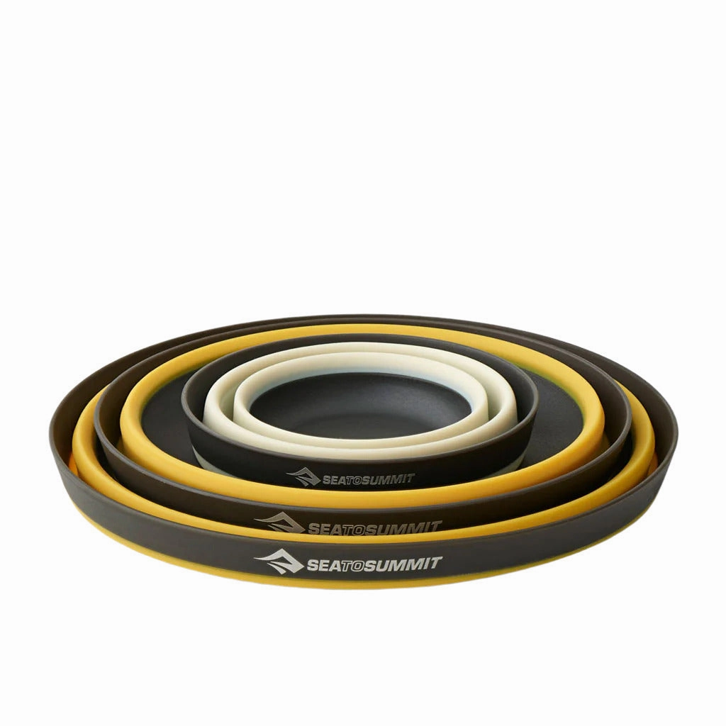 Frontier UL Collapsible Dinnerware Set