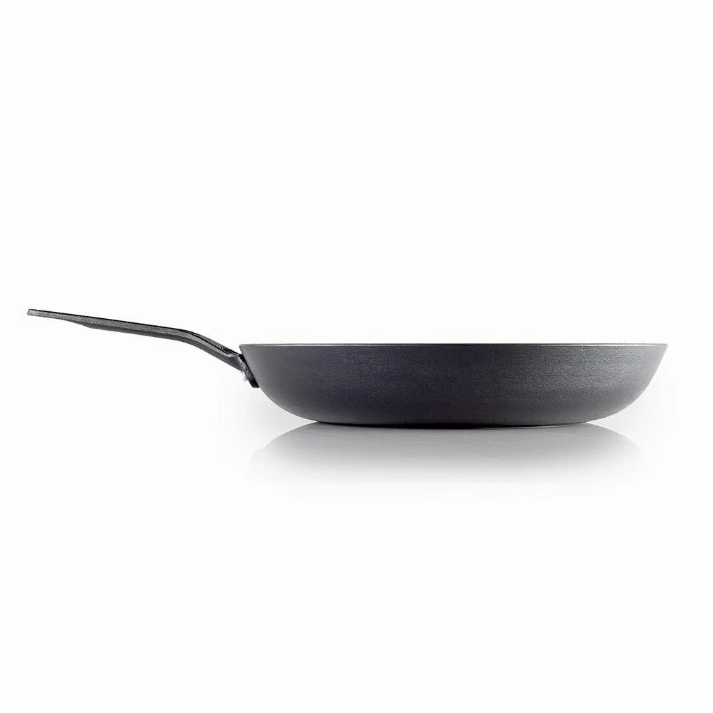 Guidecast Frying Pan