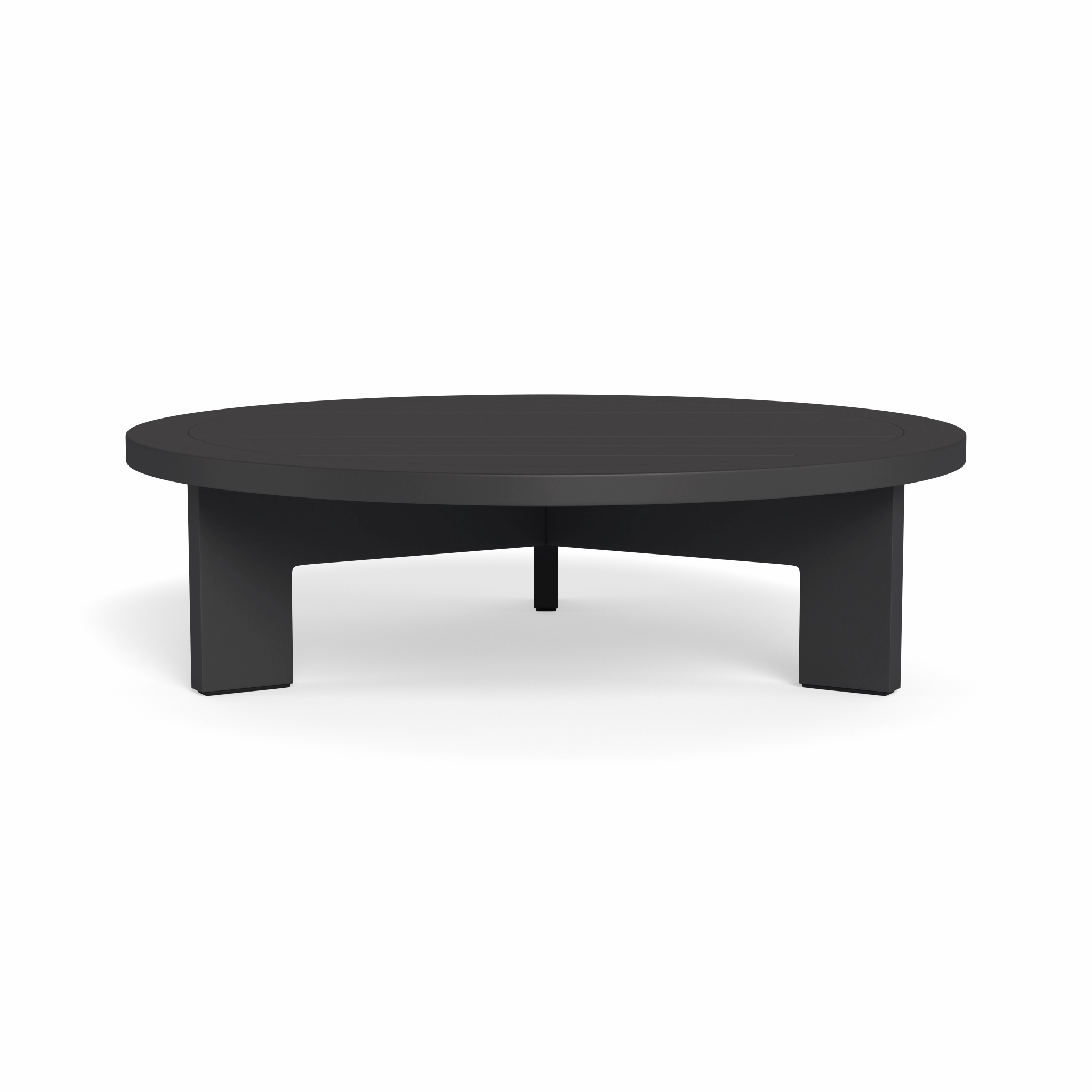 Hampton Round Coffee Tableoutdoor coffee table for patio or lounge