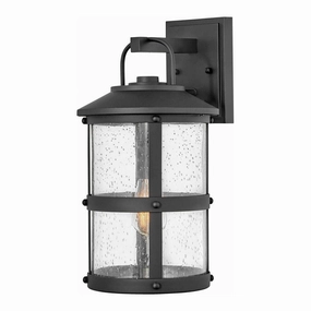 Hinkley Lakehouse Outdoor Wall LightWeatherproof outdoor lighting
