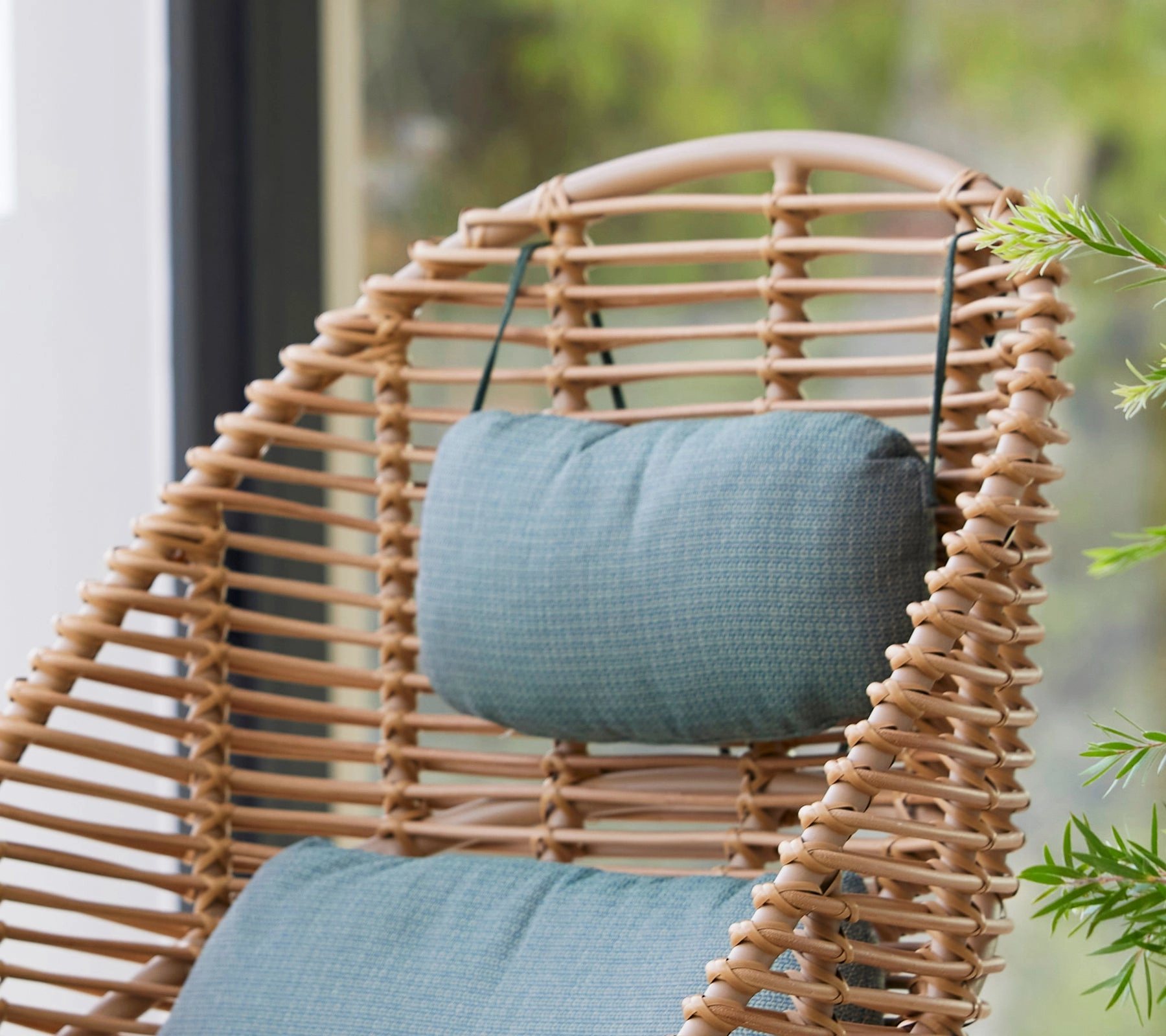 Hive highback chair