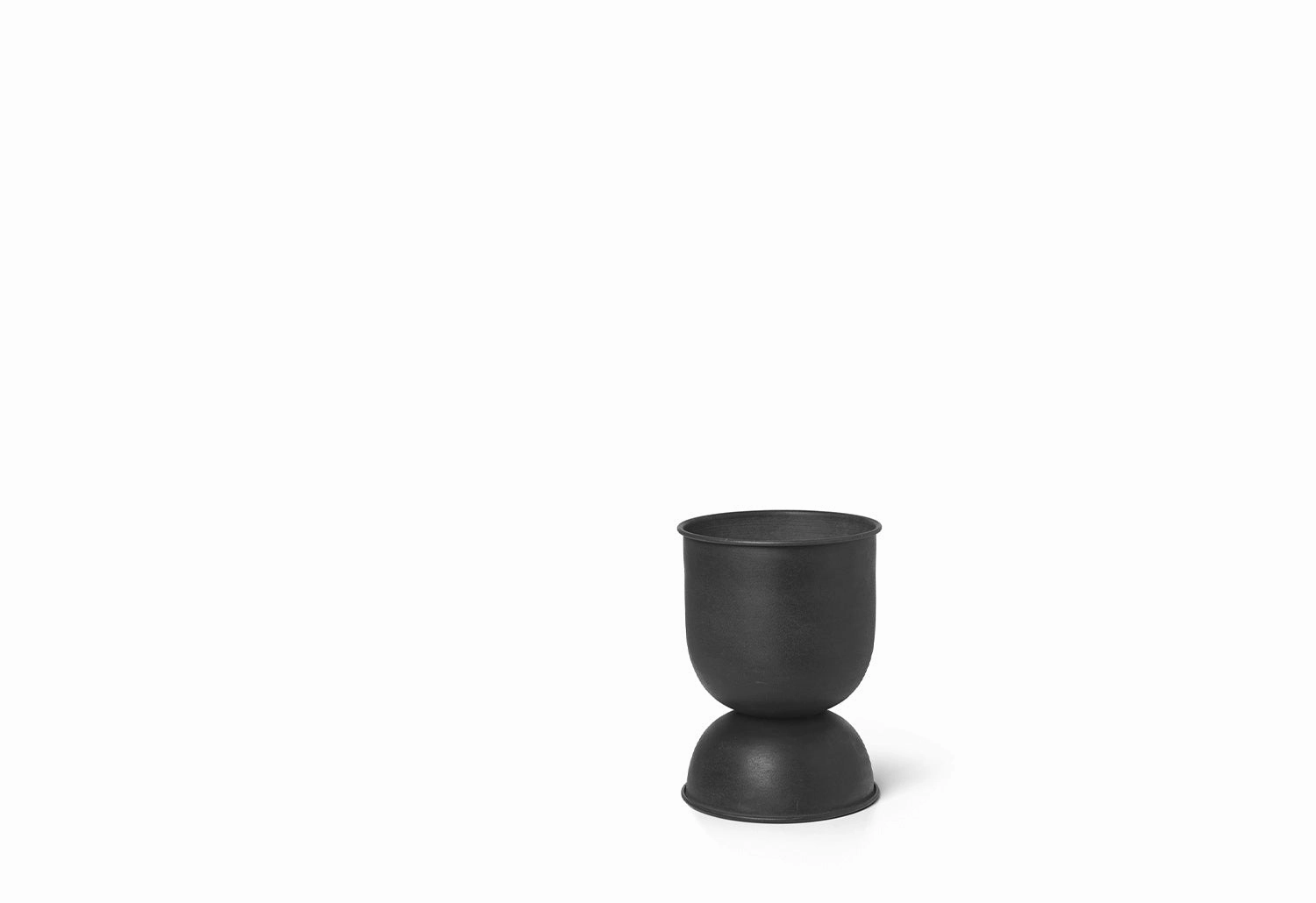 Hourglass Pot