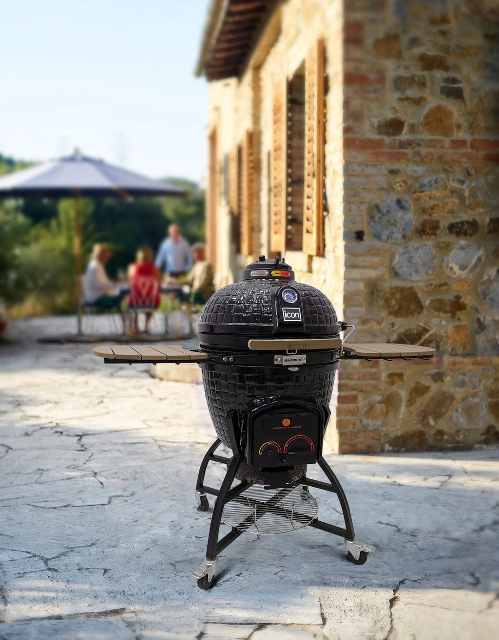 Icon Grills XR402 Deluxe Black Kamado Charcoal Grill CGXR402BDELUXE