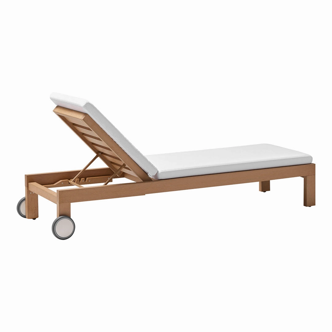 Kahn Sunbed w/ Cushion - 1-Seater