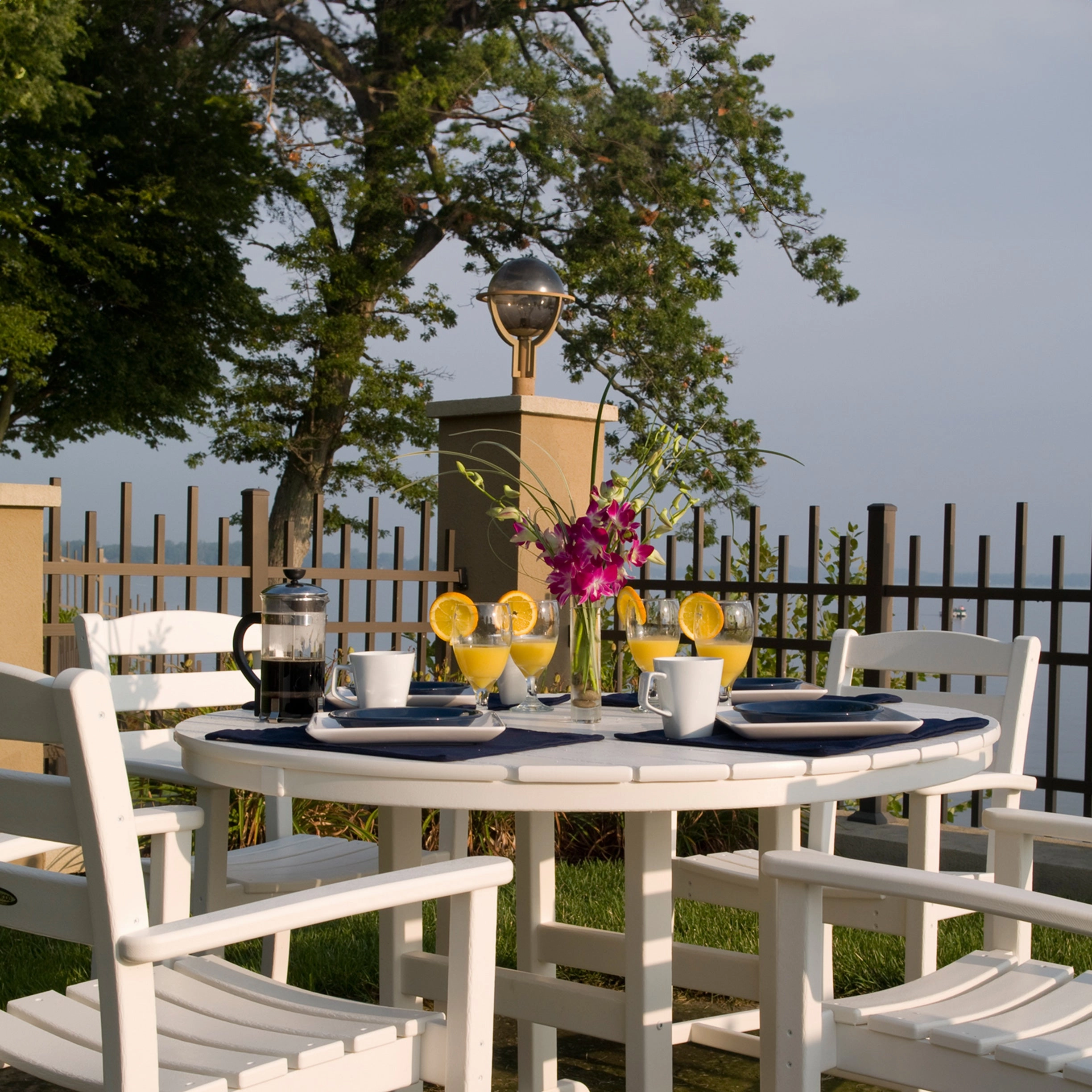 La Casa Caf 5-Piece Dining Set
