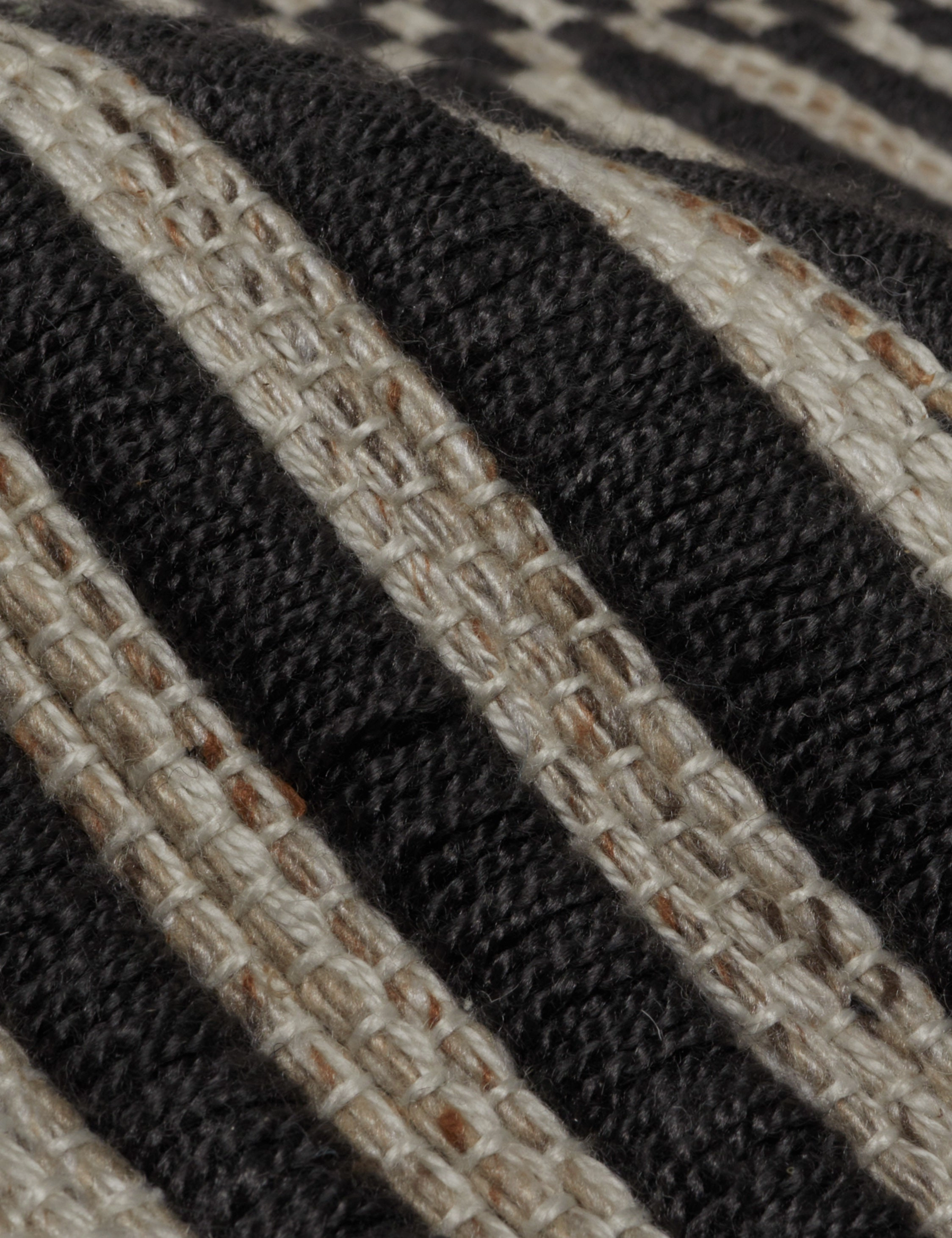 Lavinia Handwoven Indoor / Outdoor Rug