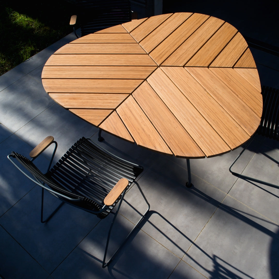 Leaf Outdoor Table