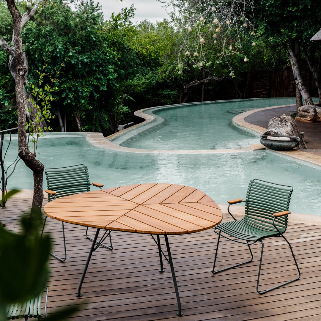 Leaf Outdoor Table