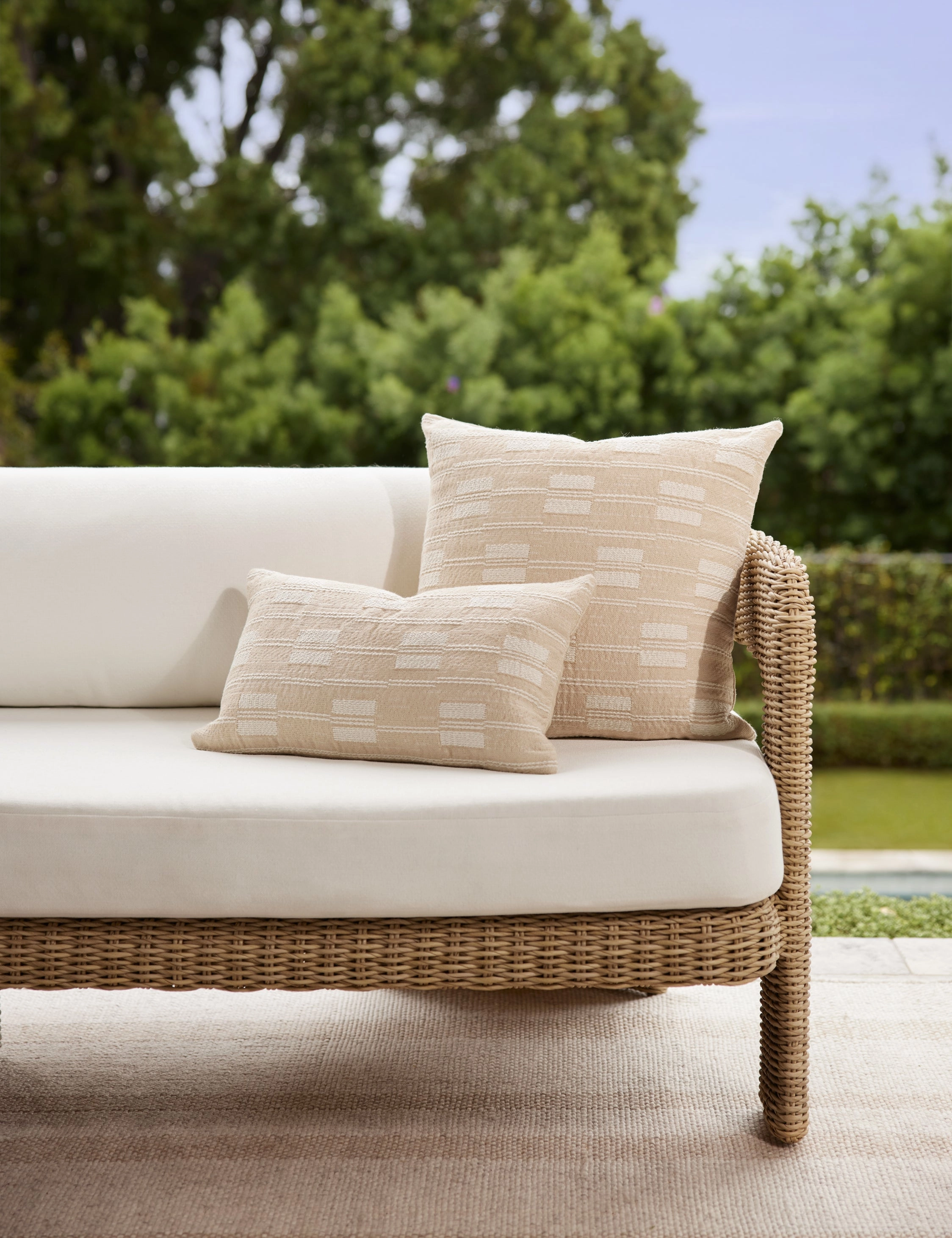 Leighton Indoor / Outdoor Pillow
