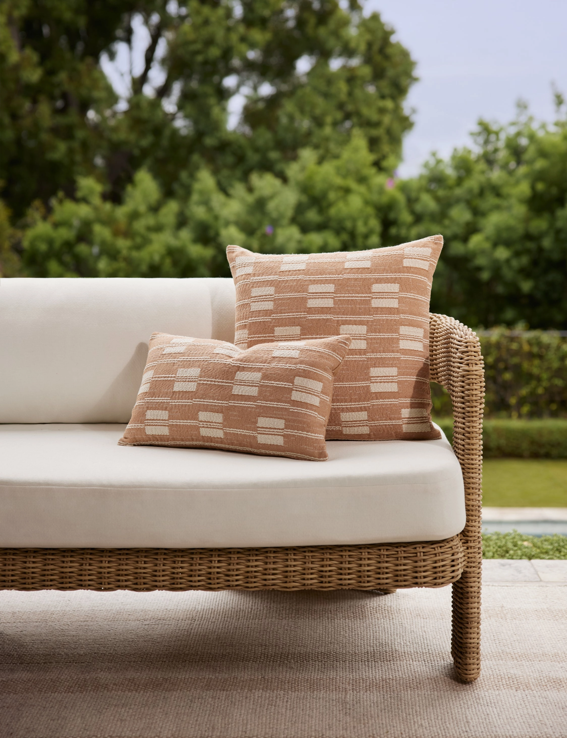 Leighton Indoor / Outdoor Pillow