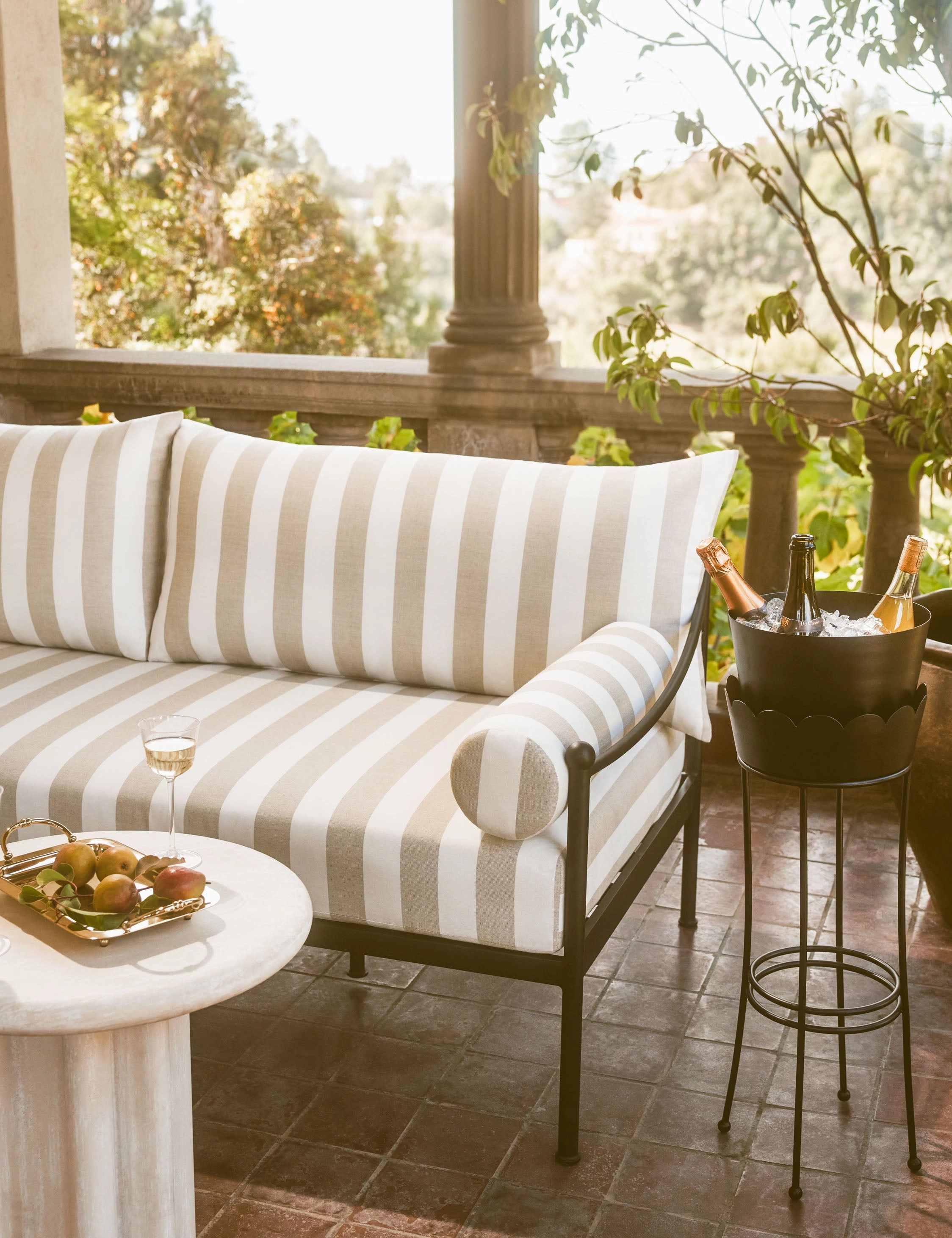 Leni Outdoor Sofa