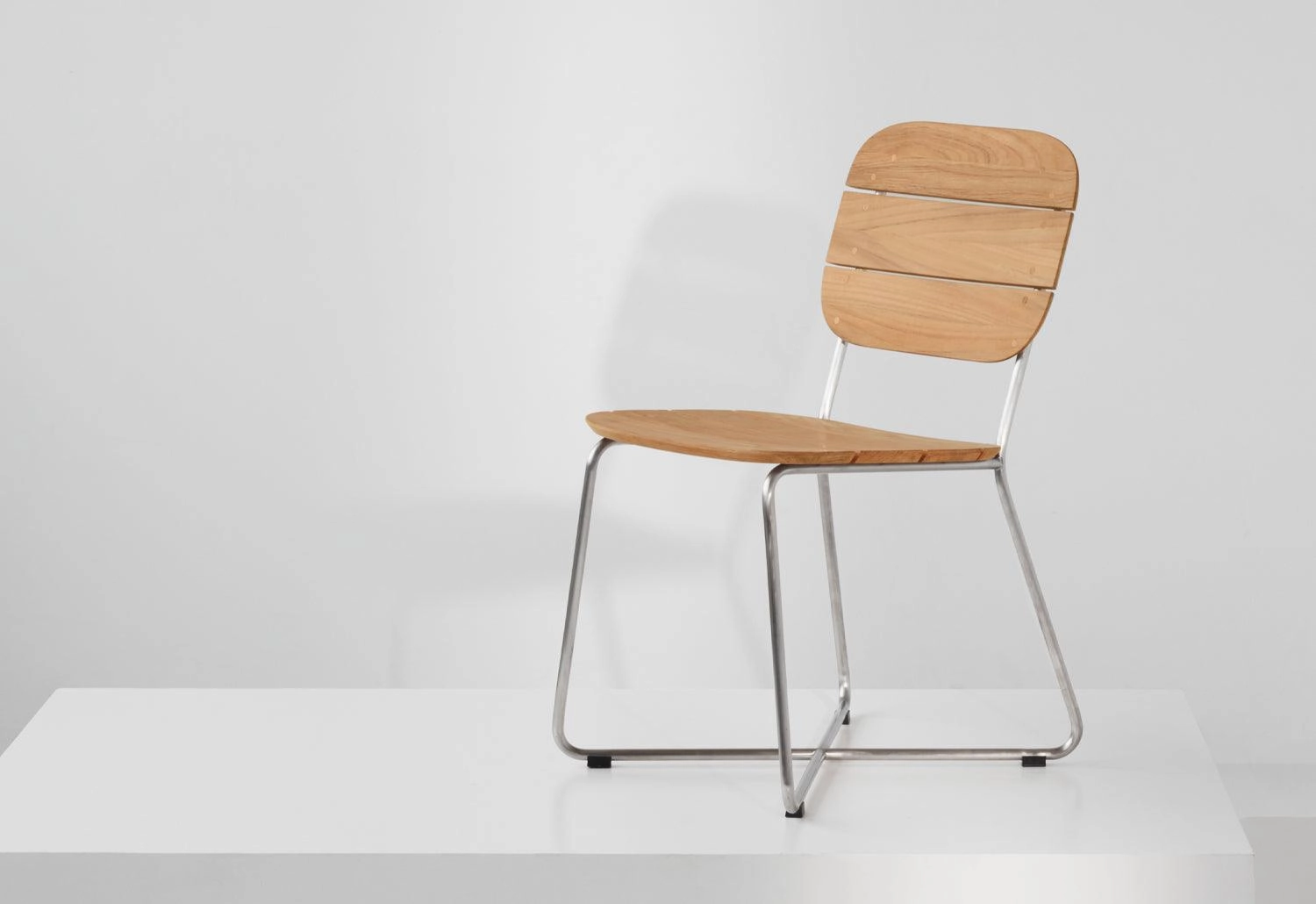 Lilium Chair