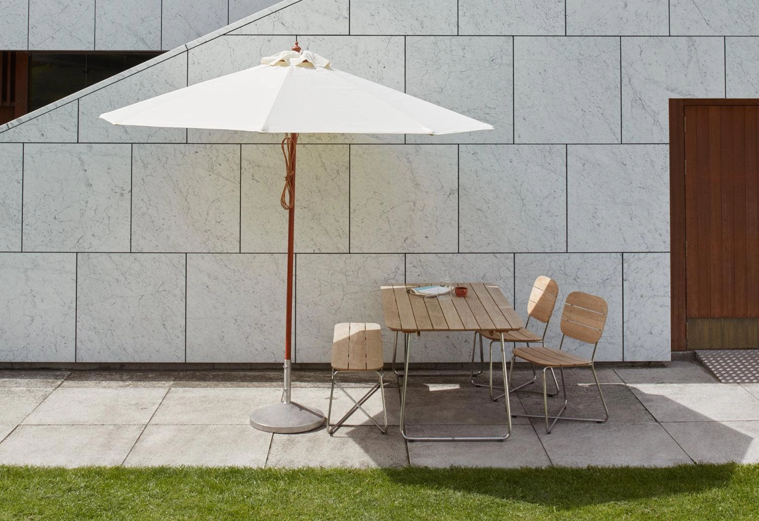 Lilium Chair