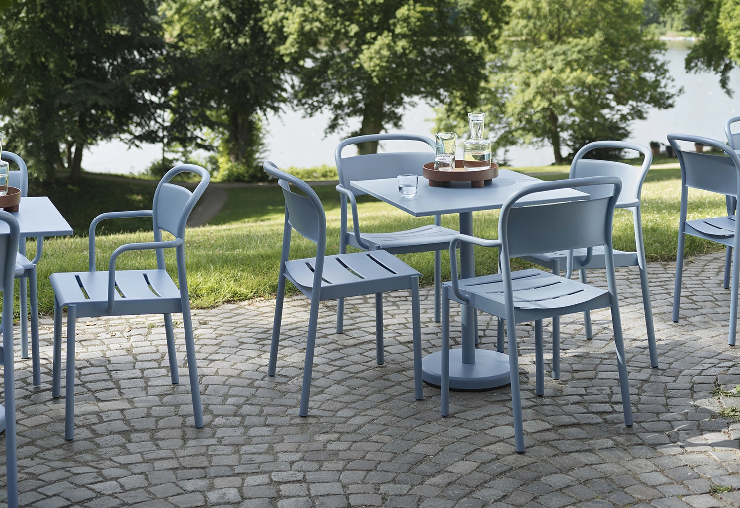 Linear Steel Caf Table | Square