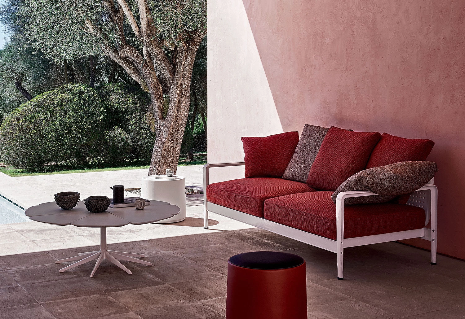 Lissoni Outdoor Sofa | Two-Seater