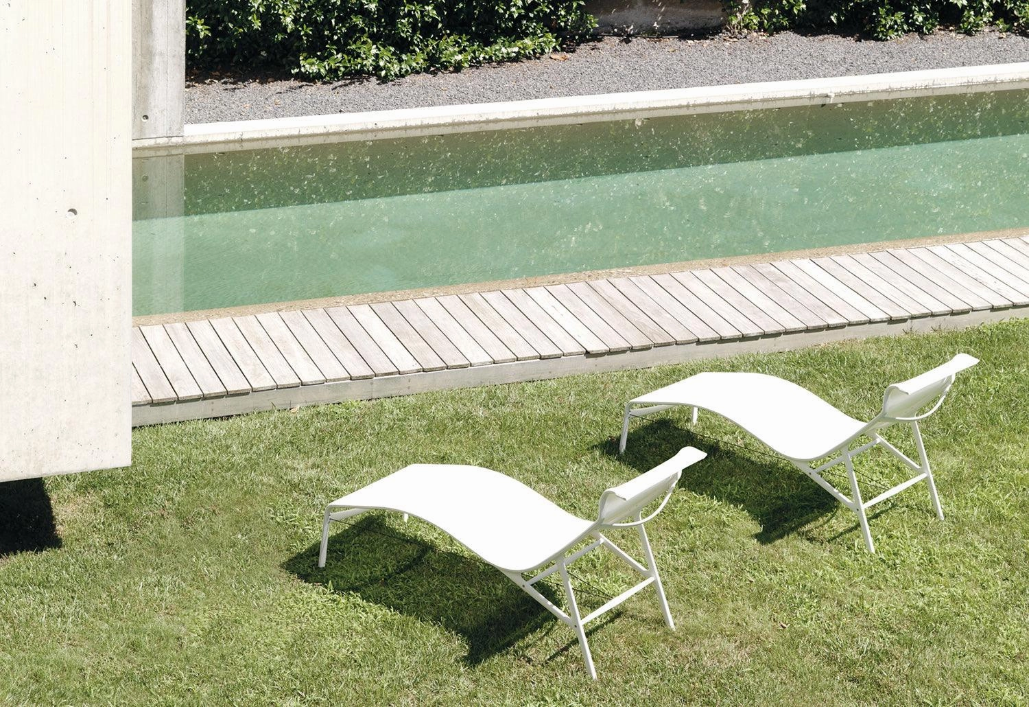 Longframe 419 outdoor chaise