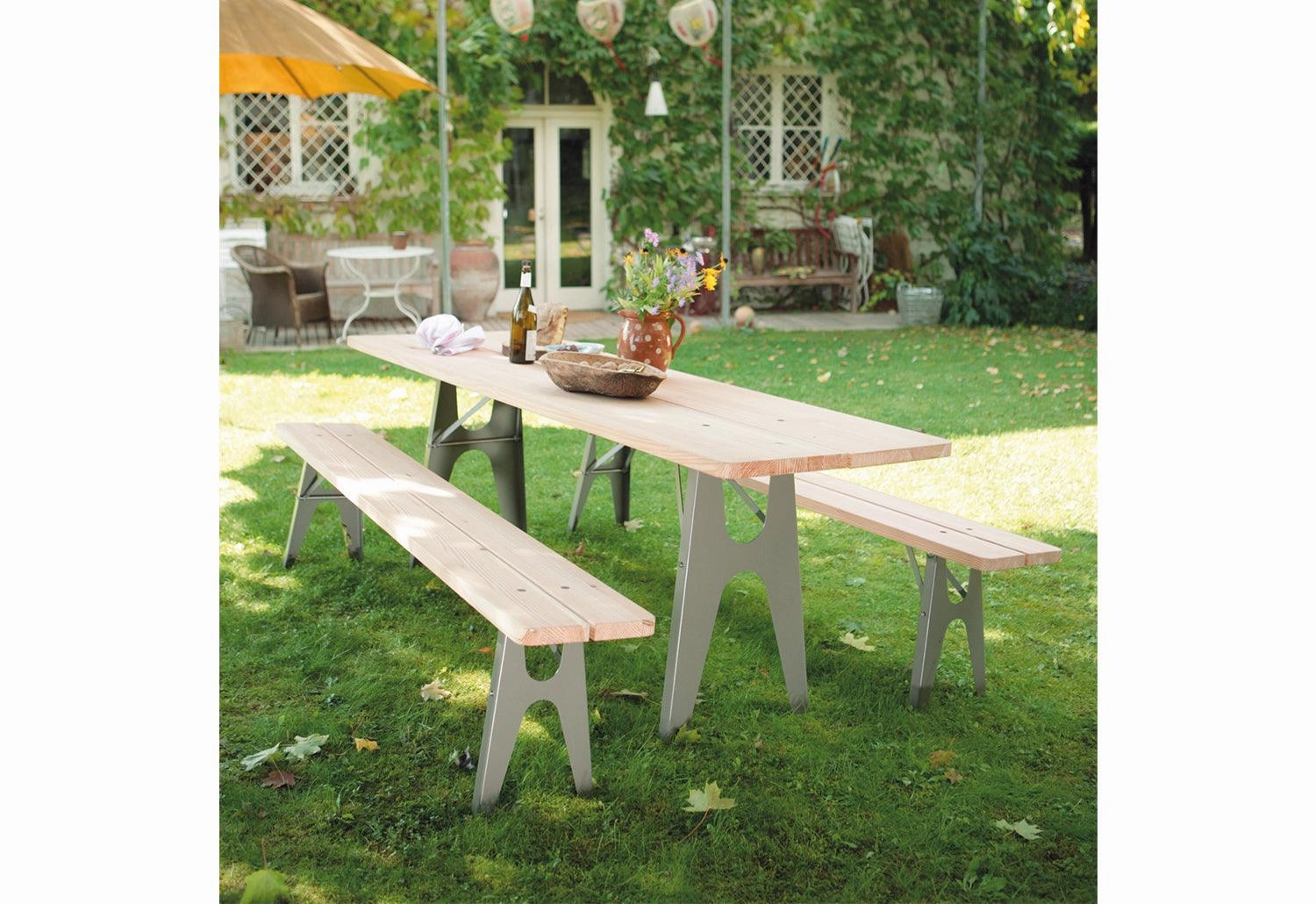 Ludwig Outdoor Bench