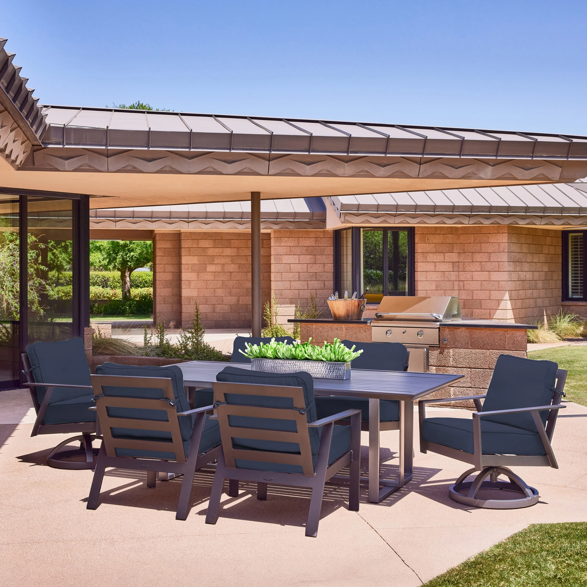 Luxe 7 PC Dining Set