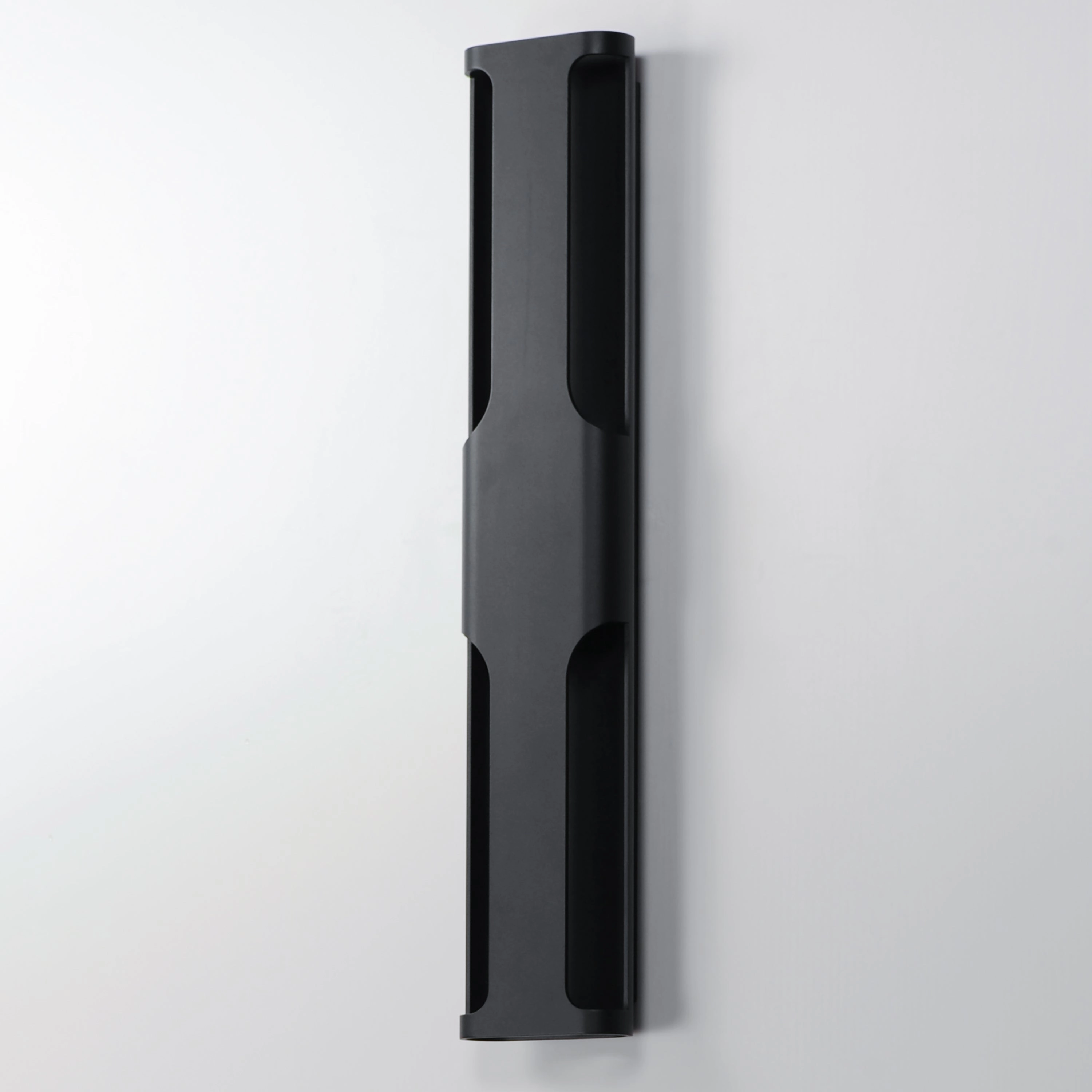 Maglev 33" LED Outdoor Wall Lamp