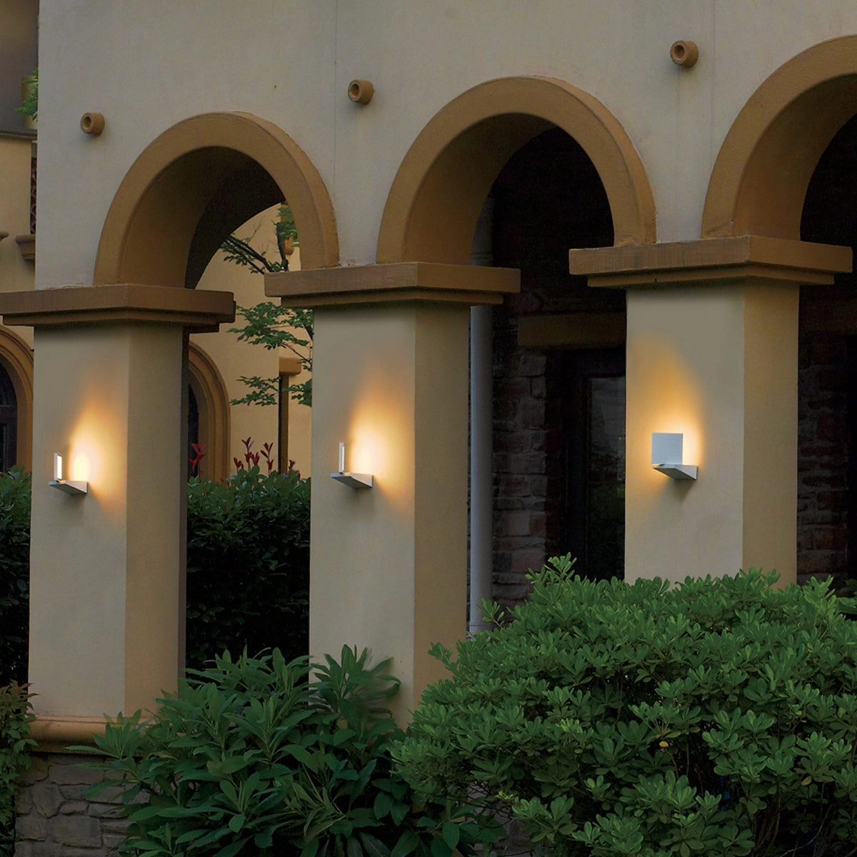 Mana LED Outdoor Wall Mount Marine Grey
