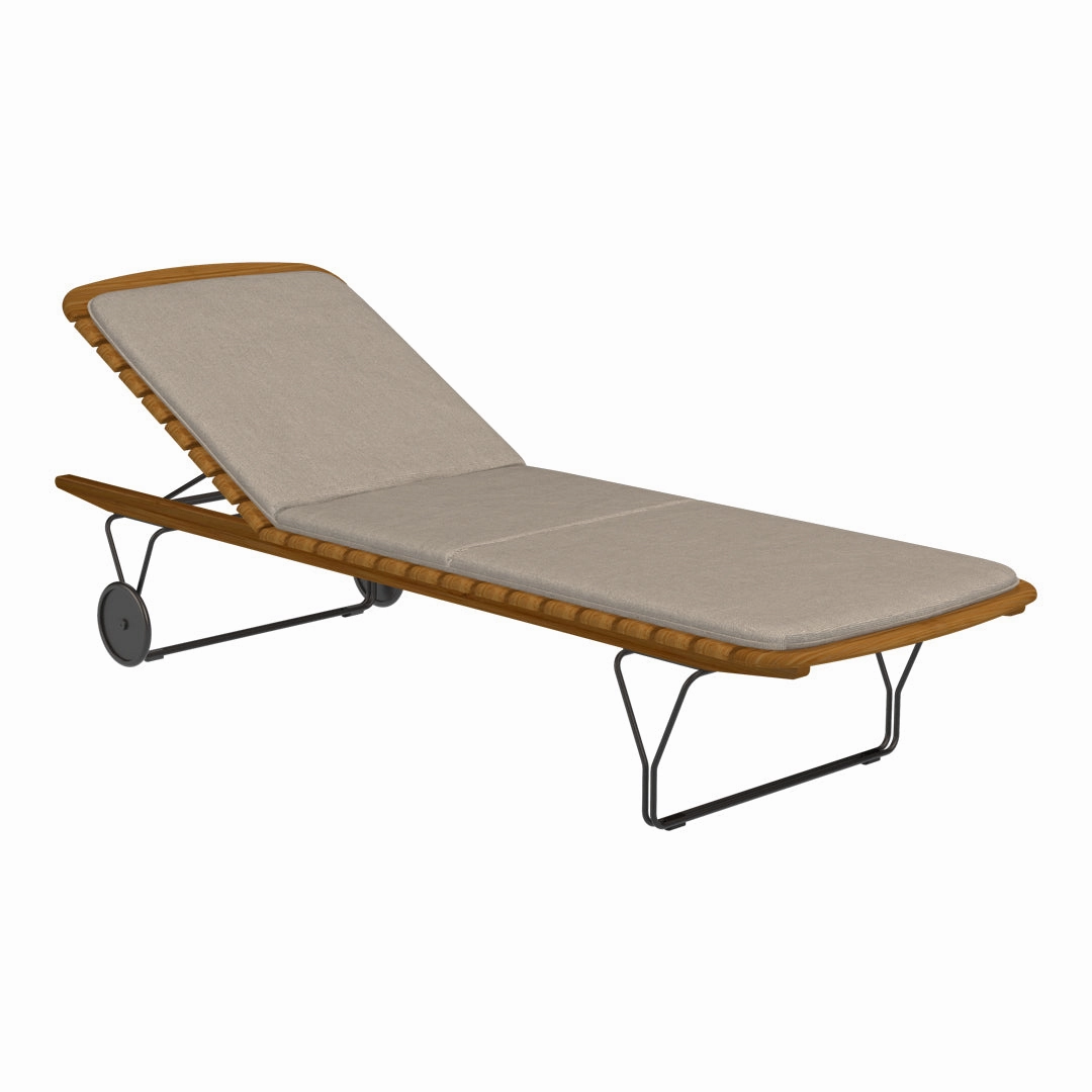MOLO Sunbed w/ Wheels