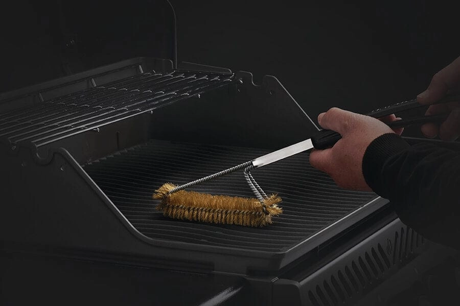Napoleon Vertical Triple-Row Grill Brush with Brass Bristles 62062
