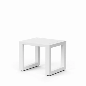 Newport 22" Square End Tableoutdoor coffee table for patio or lounge