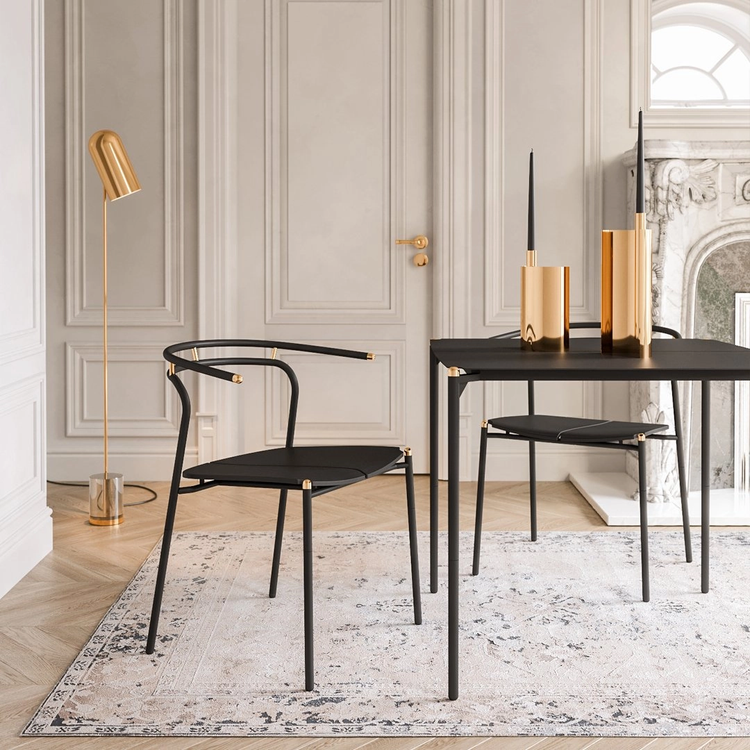 Novo Outdoor Table