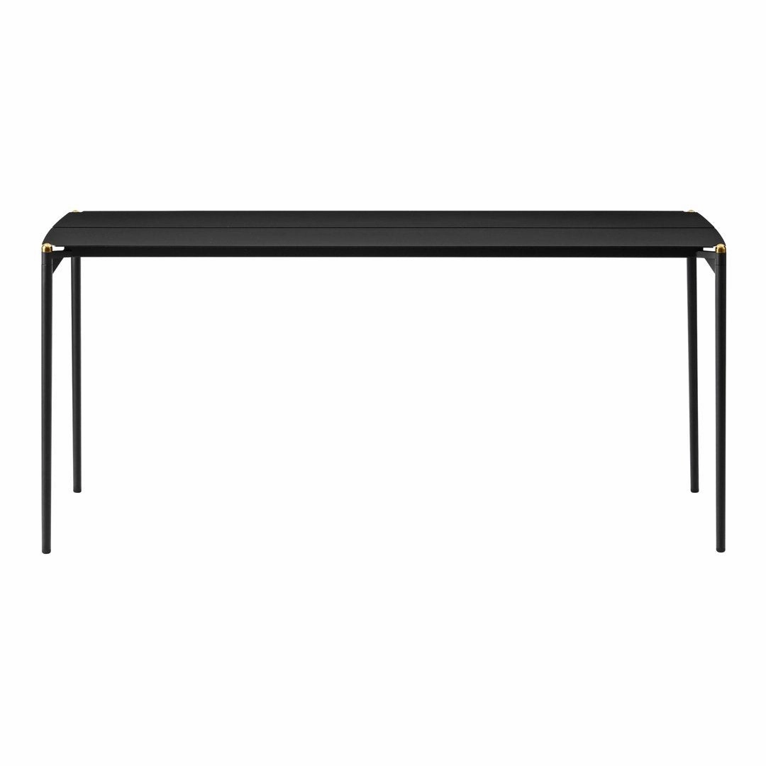 Novo Outdoor Table